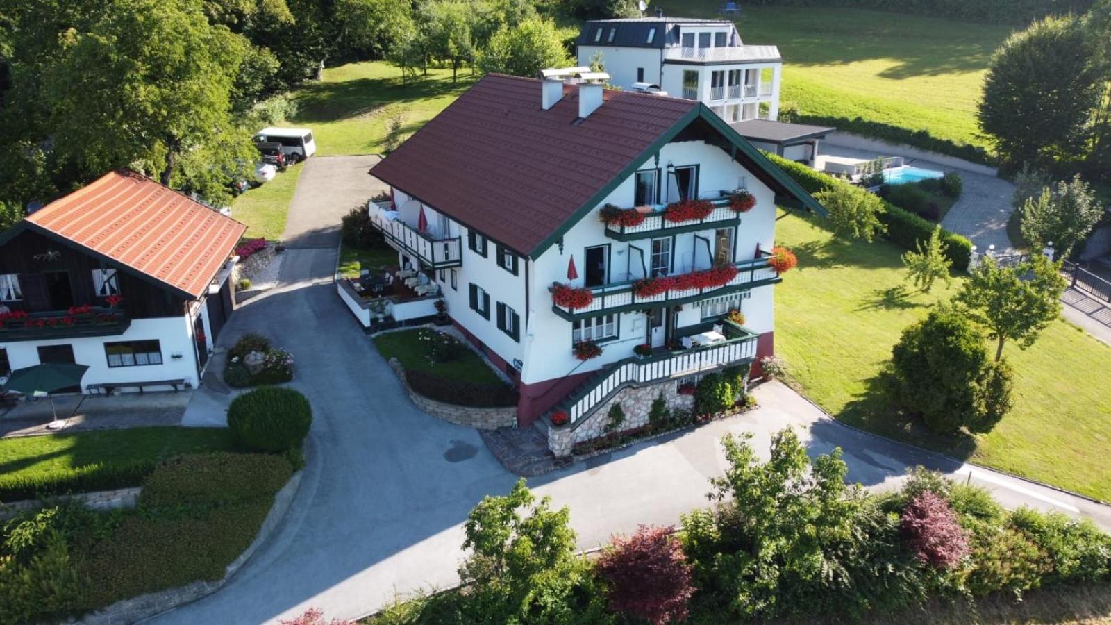 Pension Semler Apartment Mondsee Exterior photo